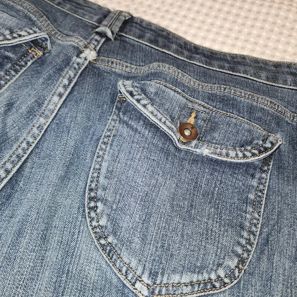 LEE COMFORT WAISTBAND EUC WOMEN'S SIZE 16 P DENIM BLUE JEANS - Picture 7 of 7